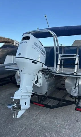 Slide: The Image of Silver Wave 2410 SW3 RLP 2024 - 13