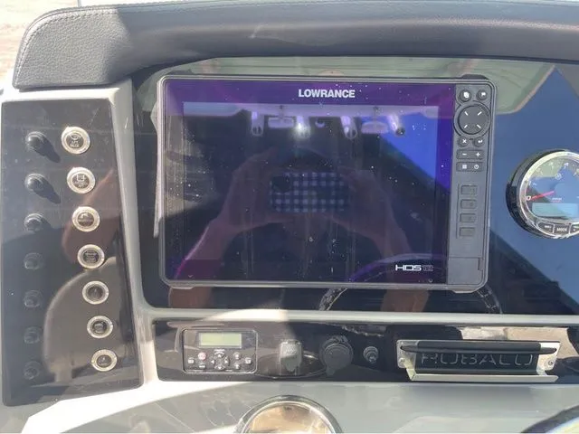 Slide: The Image of Robalo R230 Center Console 2020 - 20