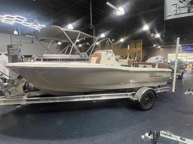 The Image of Pioneer 180 Islander 2026 - 1