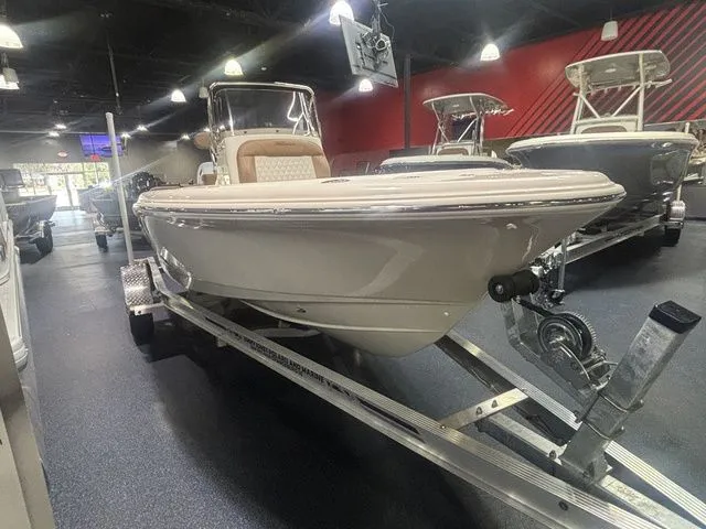 Slide: The Image of Pioneer 180 Islander 2026 - 5