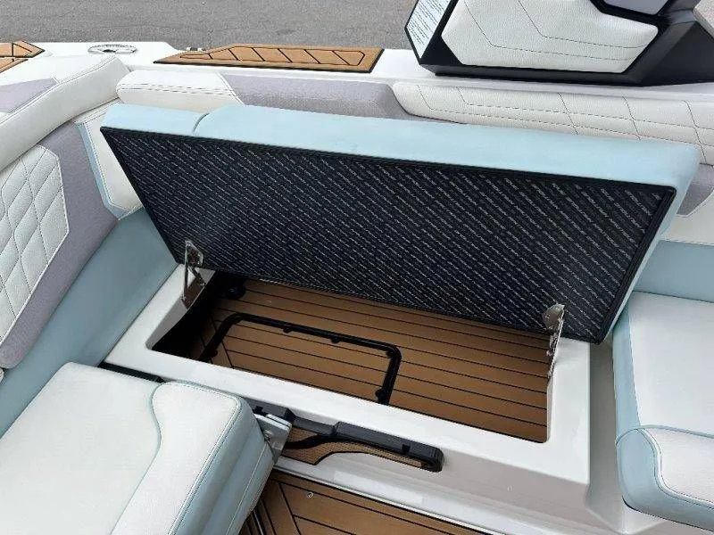 Slide: The Image of Nautique G23 2022 - 53