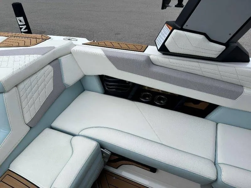 Slide: The Image of Nautique G23 2022 - 58