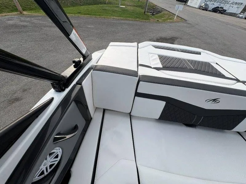 Slide: The Image of Interior of 2023 Monterey 218SS Super Sport boat, white upholstery. - 49