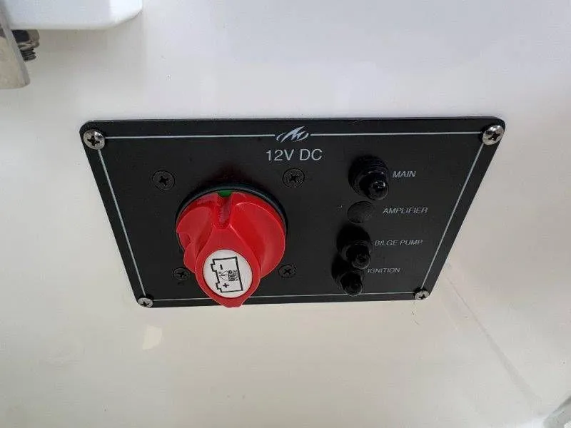 Slide: The Image of Monterey 218SS Super Sport 2023 - 56