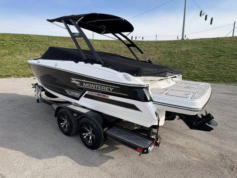 Slide: The Image of Monterey 218SS Super Sport 2023 - 71