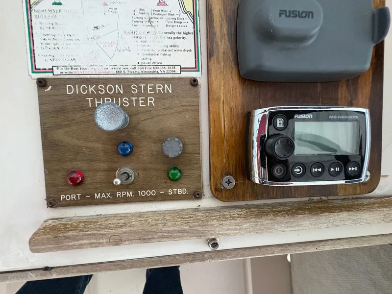 Slide: The Image of 1983 Mainship 34 Mark III control panel with Fusion system. - 20