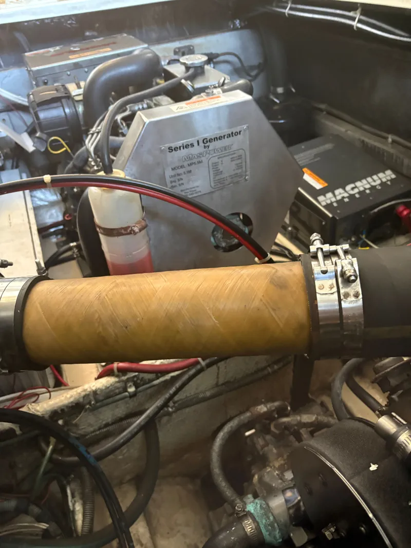 Slide: The Image of Mainship 34 Mark III 1983 - 66