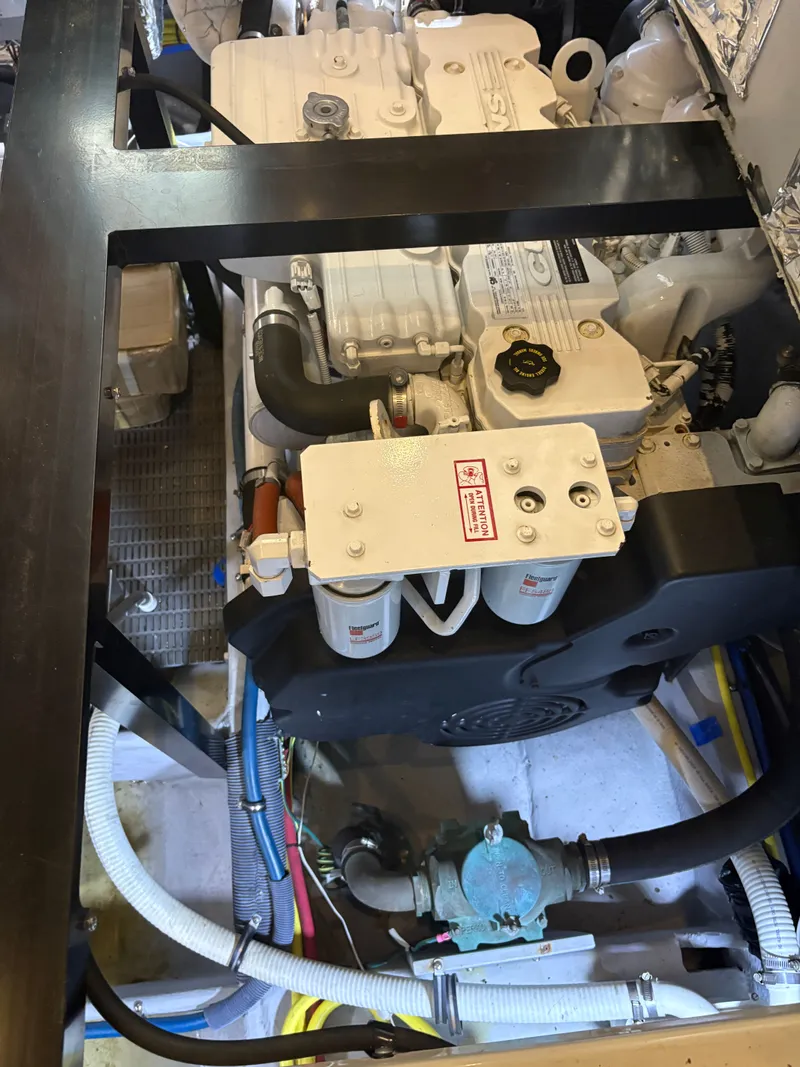 Slide: The Image of Meridian 459 Motoryacht 2007 - 90