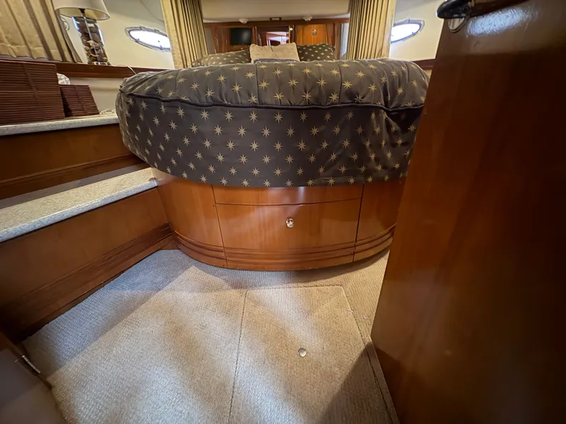 Slide: The Image of Interior of Carver 530 Voyager Pilothouse yacht, year 2000. - 43