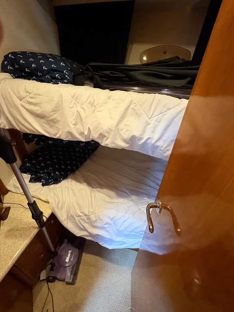 Slide: The Image of Carver Yachts 530 Voyager Pilothouse 2000 - 52