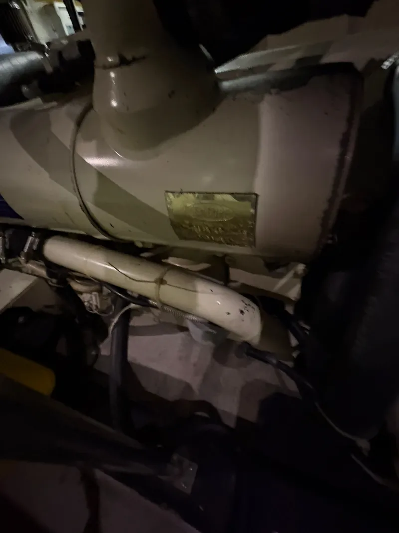 Slide: The Image of Carver Yachts 530 Voyager Pilothouse 2000 - 85