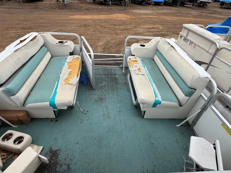 Slide: The Image of Suncruiser Sundeck Pontoon 1992 - 7