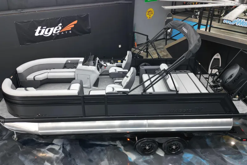 Slide: The Image of 2026 Viaggio Lago X-S 22 pontoon boat with sleek design and modern seating. - 30