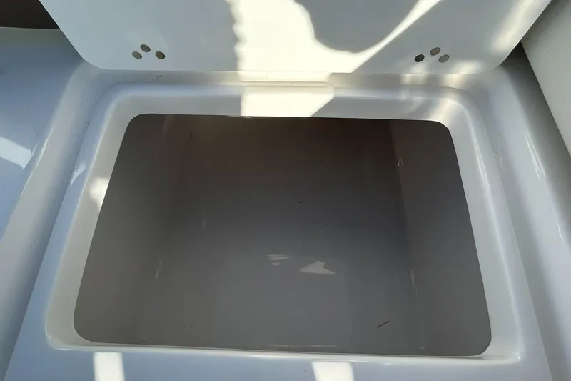 Slide: The Image of Tidewater 232 LXF 2026 - 54