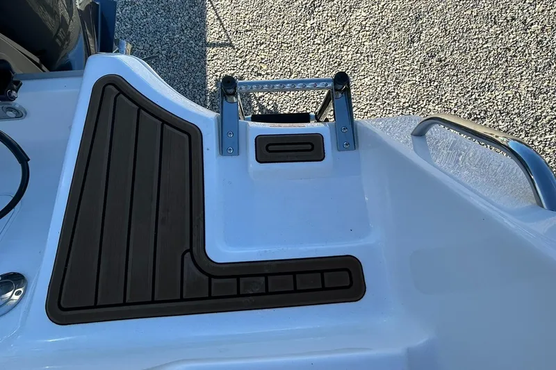 Slide: The Image of Tidewater 232 LXF 2026 - 57