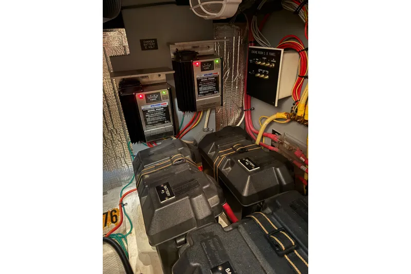 Slide: The Image of Electrical system of 2005 Cruisers Yachts 405 Express Motoryacht with batteries and wiring. - 60