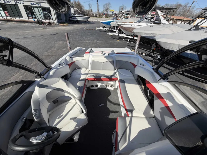 Slide: The Image of Tigé R20 2014 - 9