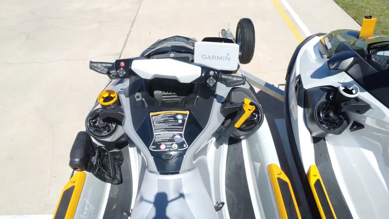 Slide: The Image of Sea-Doo 14' FISH PRO TROPHY 2023 - 20