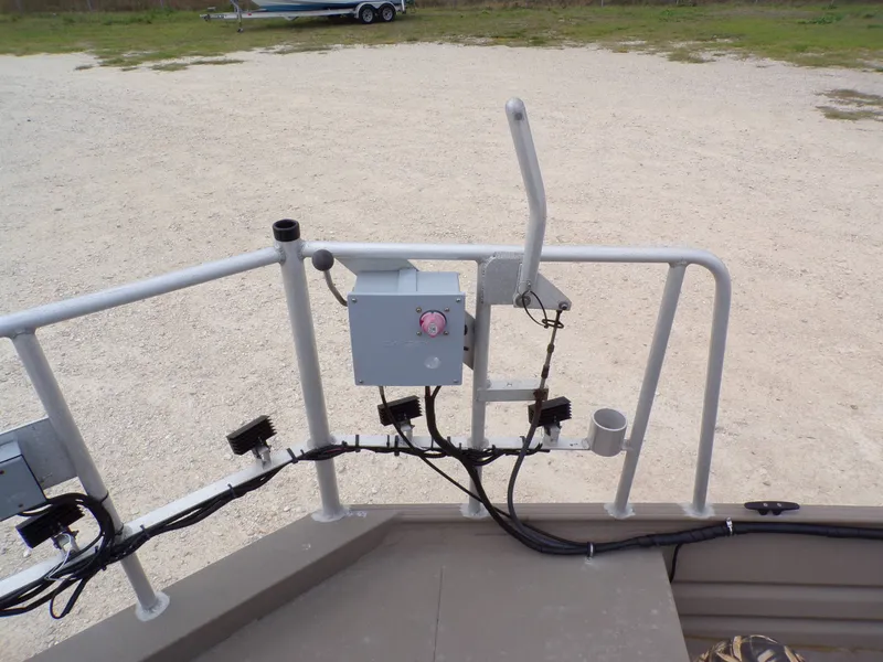 Slide: The Image of Control panel of 2022 Alweld 1960V boat on trailer. - 3