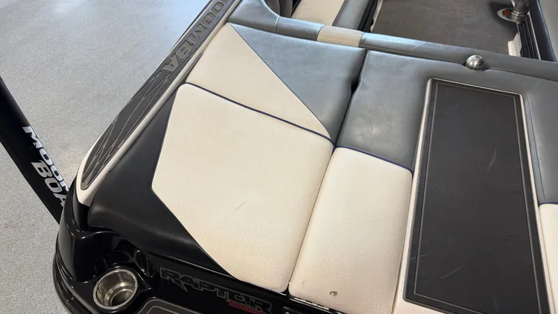 Slide: The Image of Close-up of the seating area on a 2016 Moomba Mojo boat. - 14