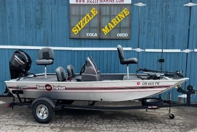 The Image of 2019 Tracker Bass Tracker Classic XL boat at Sizzle Marine, Ohio. - 0