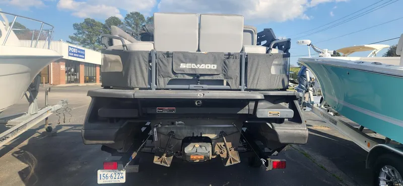 Slide: The Image of Sea-Doo Switch Sport 18 2022 - 3