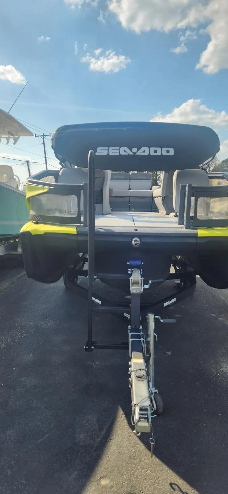 Slide: The Image of Sea-Doo Switch Sport 18 2022 - 4