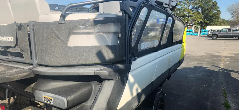 Slide: The Image of Sea-Doo Switch Sport 18 2022 - 5