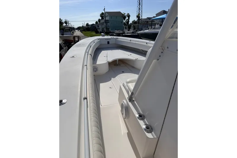 Slide: The Image of 2008 SeaHunter 40 Tournament boat deck, featuring spacious seating and sleek design. - 13