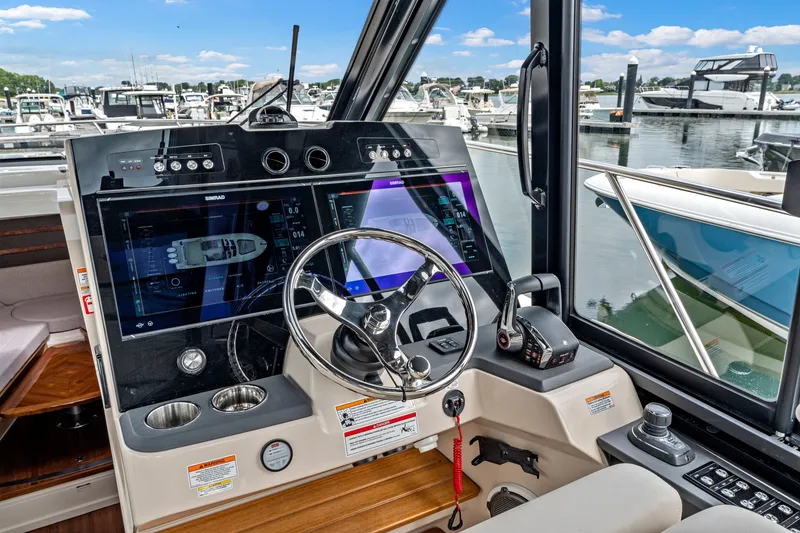 Slide: The Image of Boston Whaler 365 Conquest 2026 - 26