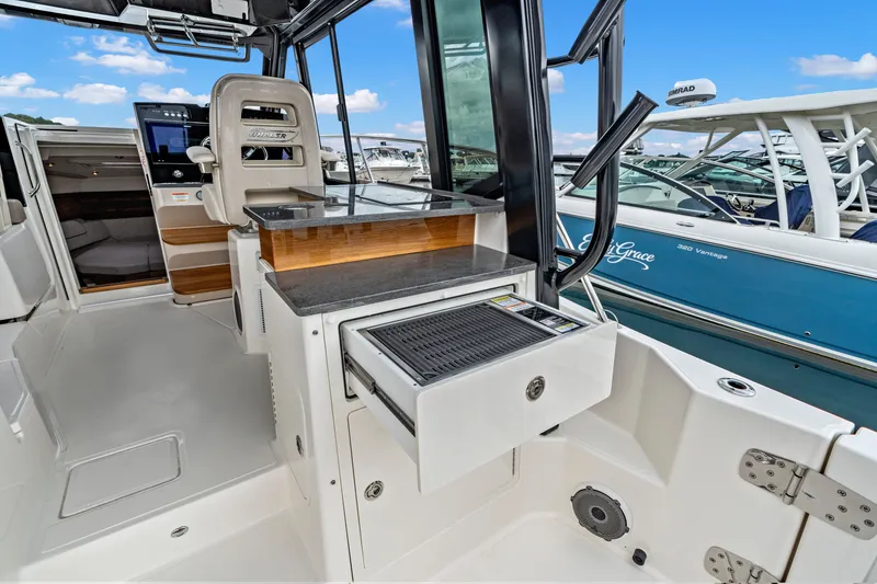 Slide: The Image of Boston Whaler 365 Conquest 2026 - 14