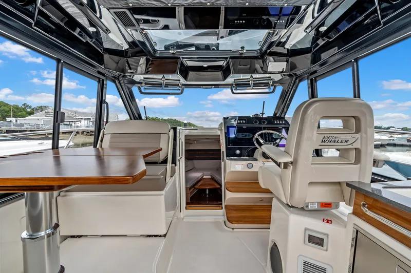 Slide: The Image of Boston Whaler 365 Conquest 2026 - 24