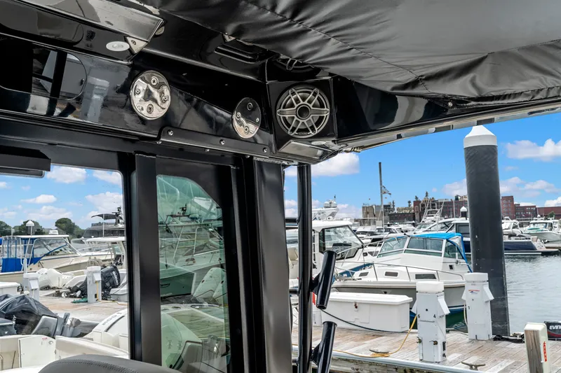 Slide: The Image of Boston Whaler 365 Conquest 2026 - 20