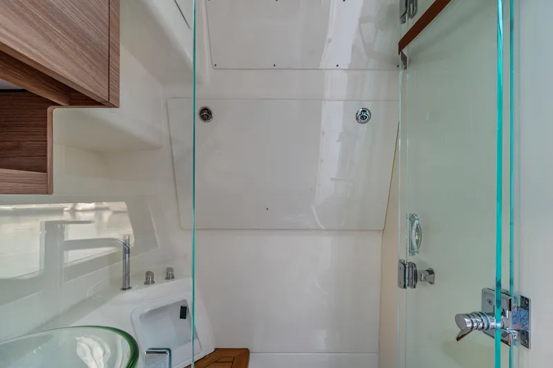 Slide: The Image of Boston Whaler 365 Conquest 2026 - 44