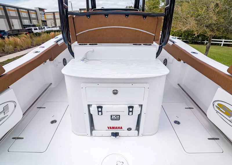 Slide: The Image of Interior of Sea Hunt ULTRA 305 CB boat, model year 2026. - 14
