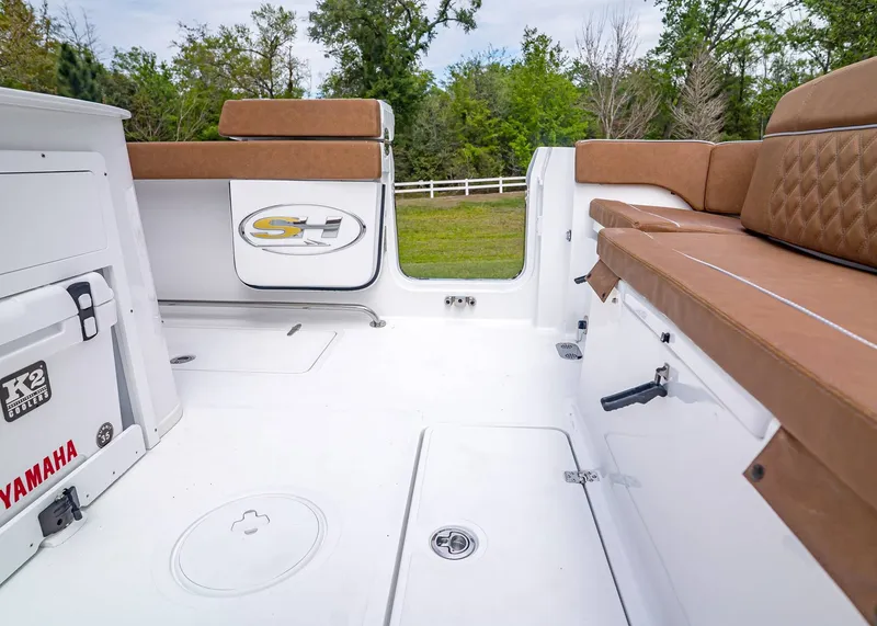 Slide: The Image of Interior of Sea Hunt ULTRA 305 CB boat, model year 2026. - 9