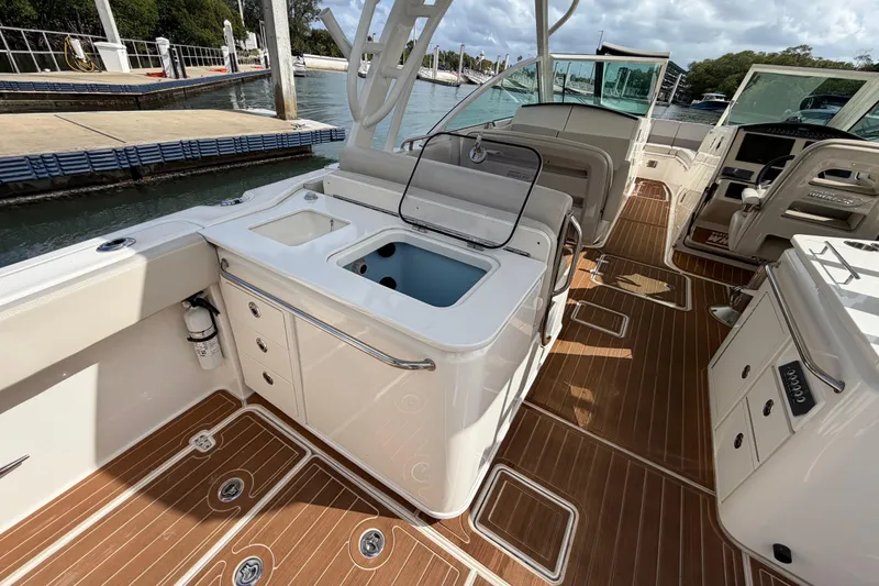 Slide: The Image of 2022 Boston Whaler 320 Vantage boat interior with sleek design and modern amenities. - 20