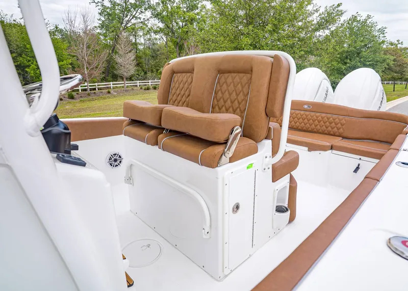 Slide: The Image of Luxurious seating in Sea Hunt Ultra 265 SE boat, 2026 model. - 17
