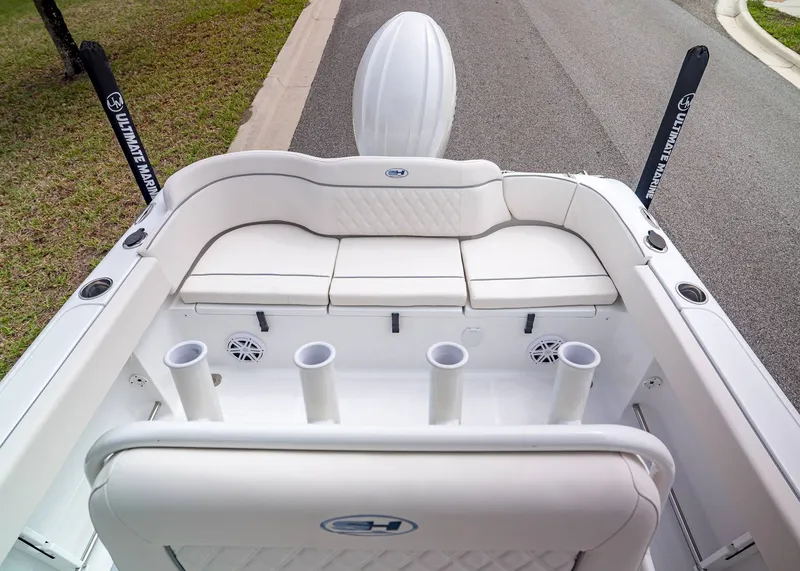 Slide: The Image of Interior view of Sea Hunt Ultra 229 boat, model 2026. - 4