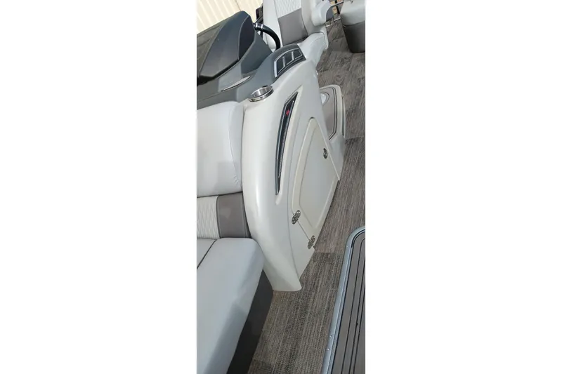 Slide: The Image of 2024 Ranger 2500LS boat interior with sleek seating and modern design. - 27