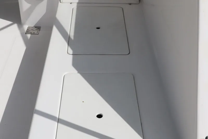 Slide: The Image of Mainship Pilot 34 2002 - 62