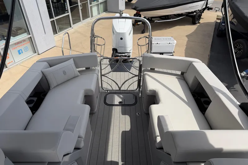 Slide: The Image of Luxurious seating on 2025 Balise HORIZON 24C boat, showcasing modern design and comfort. - 18