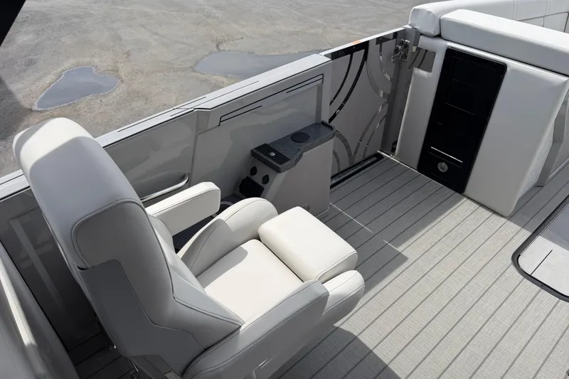 Slide: The Image of Luxurious seating on 2025 Balise HORIZON 24C boat deck, featuring modern design and comfort. - 21