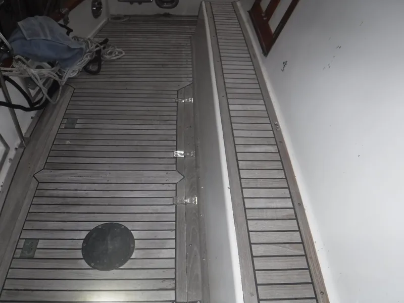 Slide: The Image of Teak deck of a 1989 Grand Banks 36 Classic. - 34