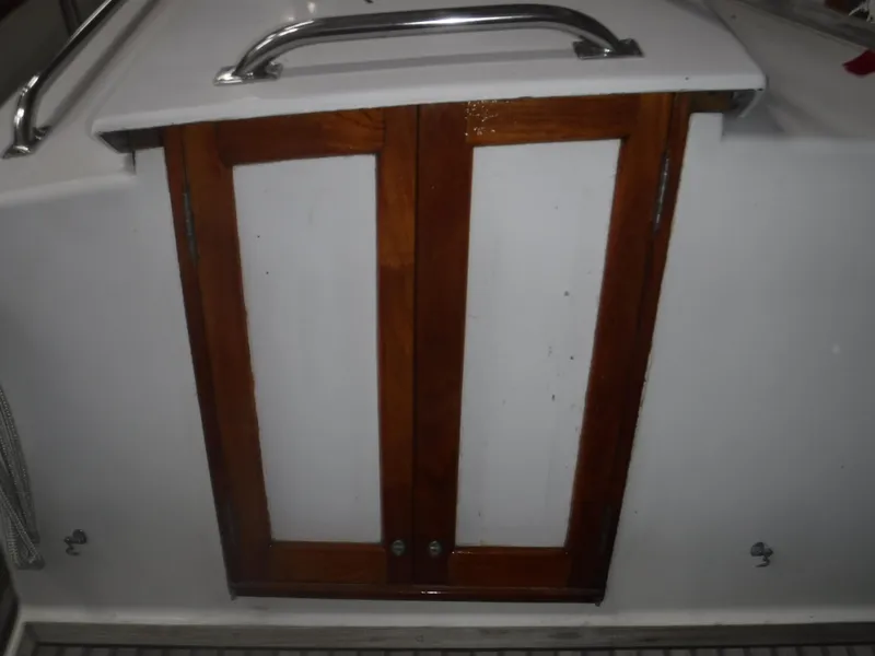 Slide: The Image of Wooden doors on Grand Banks 36 Classic yacht, year 1989. - 46