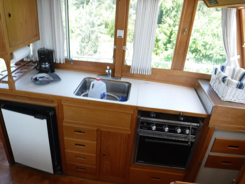 Slide: The Image of Galley area of the 1989 Grand Banks 36 Classic yacht. - 8