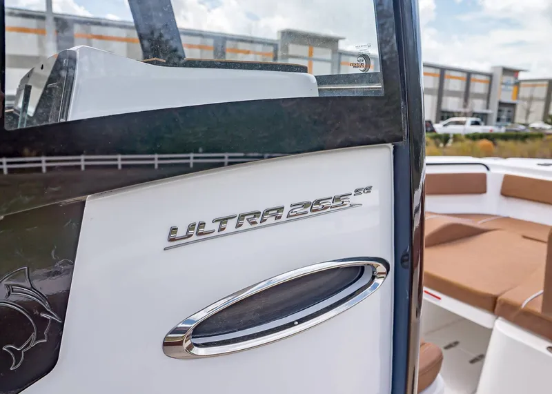 Slide: The Image of Sea Hunt Ultra 265 SE 2026 - 15