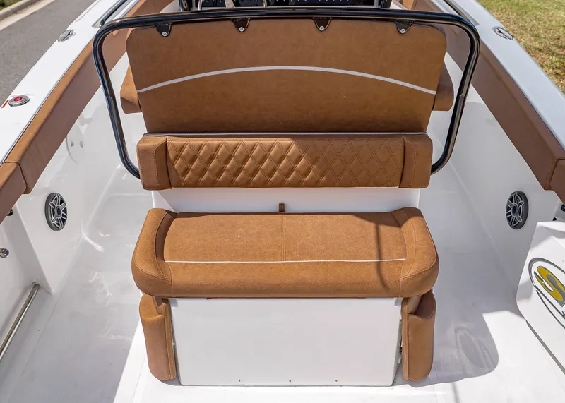 Slide: The Image of Sea Hunt Ultra 265 SE 2026 - 9