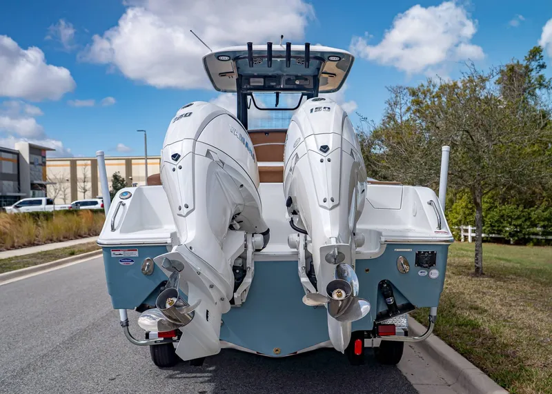 Slide: The Image of Sea Hunt Ultra 265 SE 2026 - 5