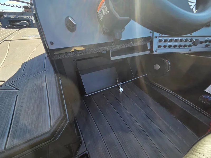 Slide: The Image of Interior view of Vexus Boats ADX190, 2026 model, featuring control console. - 25